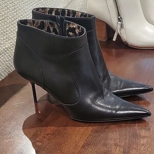 Dolce & Gabbana Black Pointed Heeled Boots